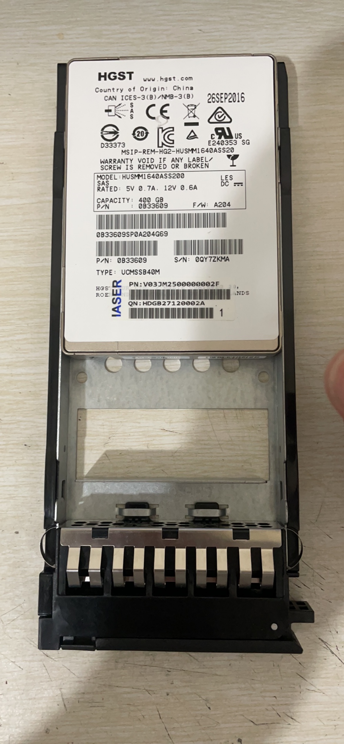 浪潮存储 AS520E-M1 400G SAS V03JM2500000002F HUSMM1640ASS200