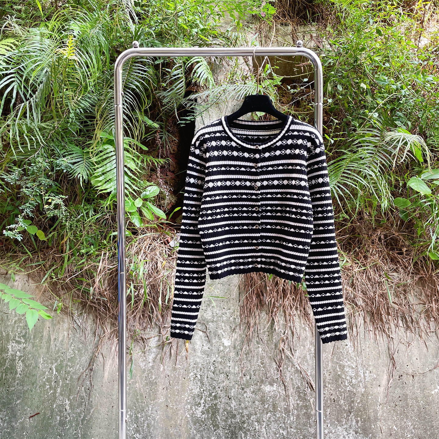 法式小香风金标水洗黑白条纹针织开衫女短款圆领长袖毛衣外套上衣