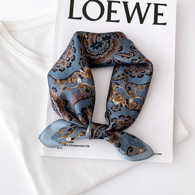 日式小方巾小丝巾秋季脖子真丝桑蚕丝围巾时尚洋气高档送礼小领巾