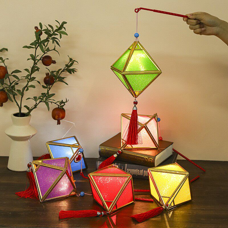 新款马年古风花草纸满天星成品花灯春节装饰元宵灯会热销手提灯笼