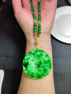 天然a货翡翠大圆牌冰种飘绿花青大绿牌毛衣链925银镶嵌翡翠大圆牌