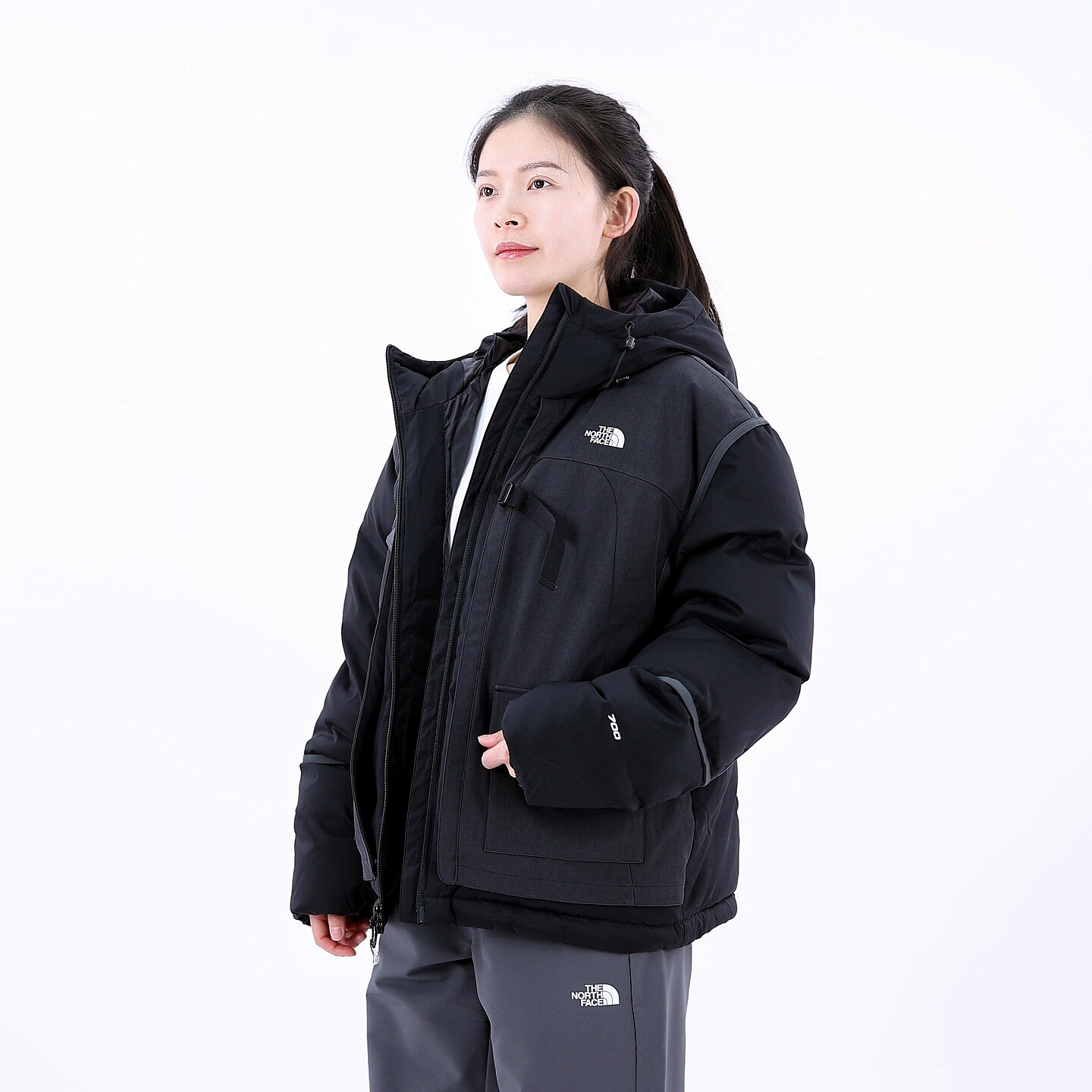 北面UE系列女士防泼水羽绒服