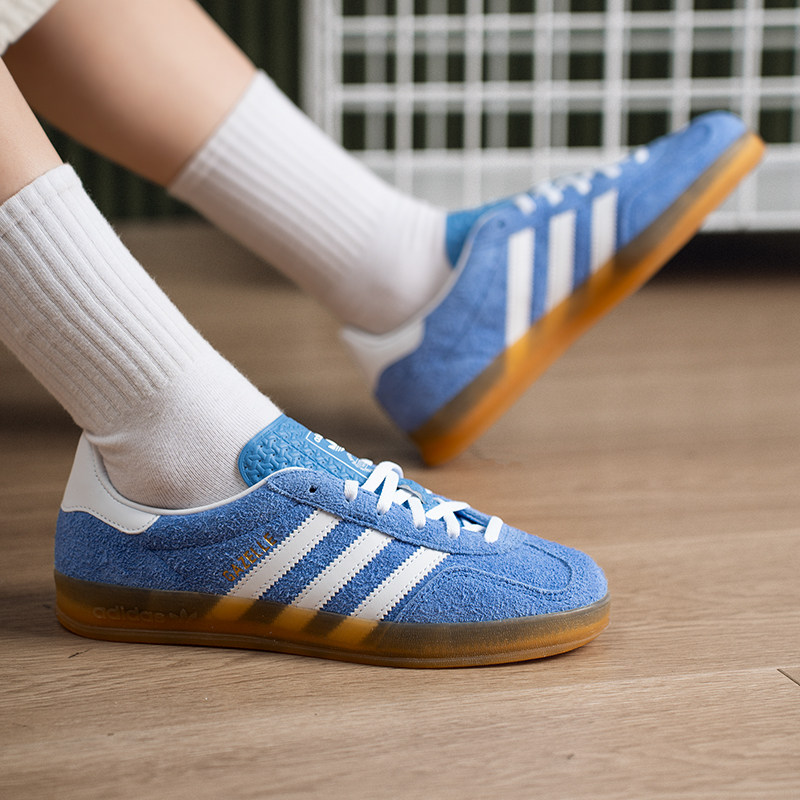 adidas三叶草女低帮板鞋KH6038