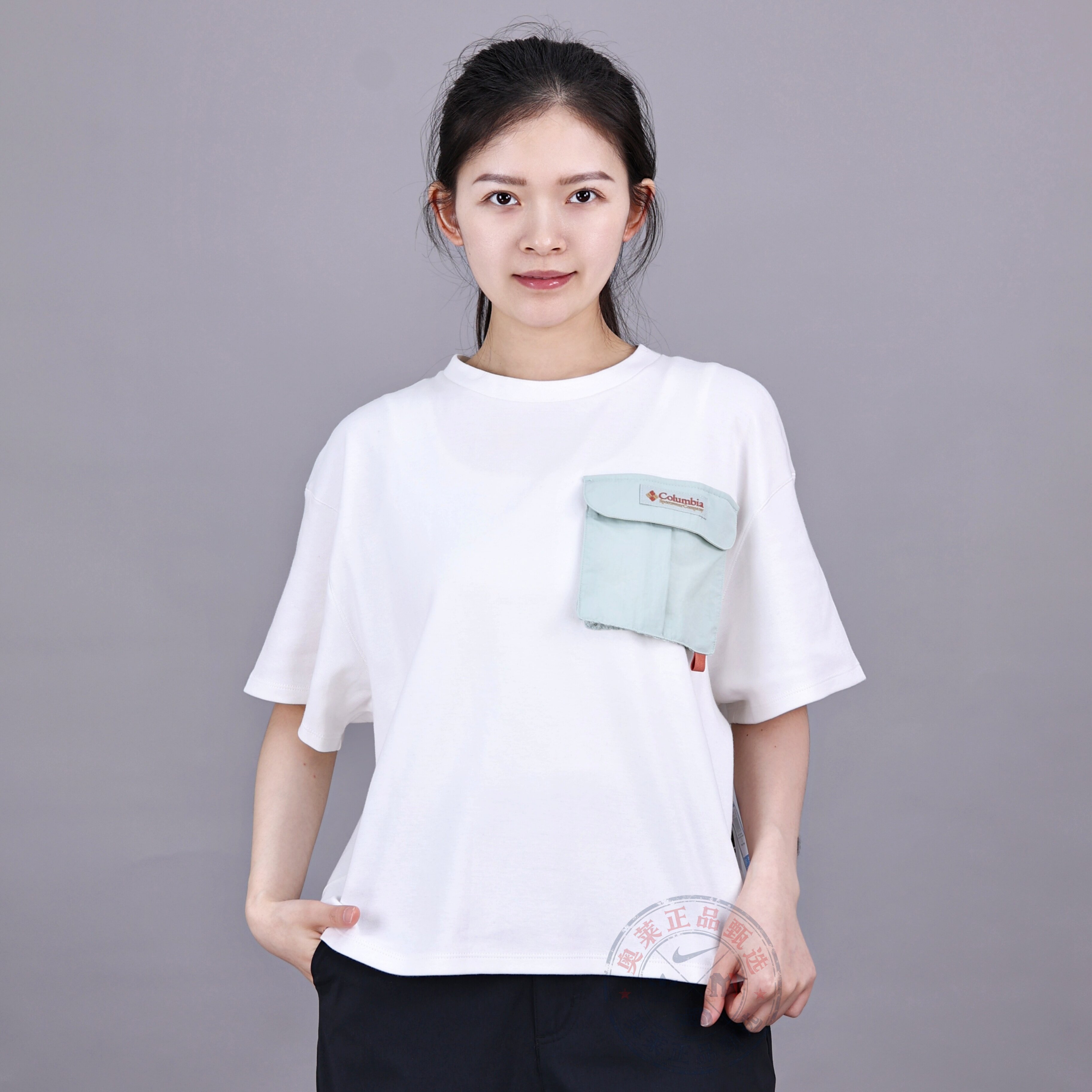 哥伦比亚女子圆领透气短袖