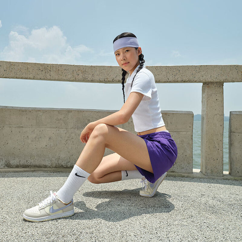 NIKE耐克板鞋女DUNK LOW轻便学院风格纹运动鞋低帮休闲鞋IH7354