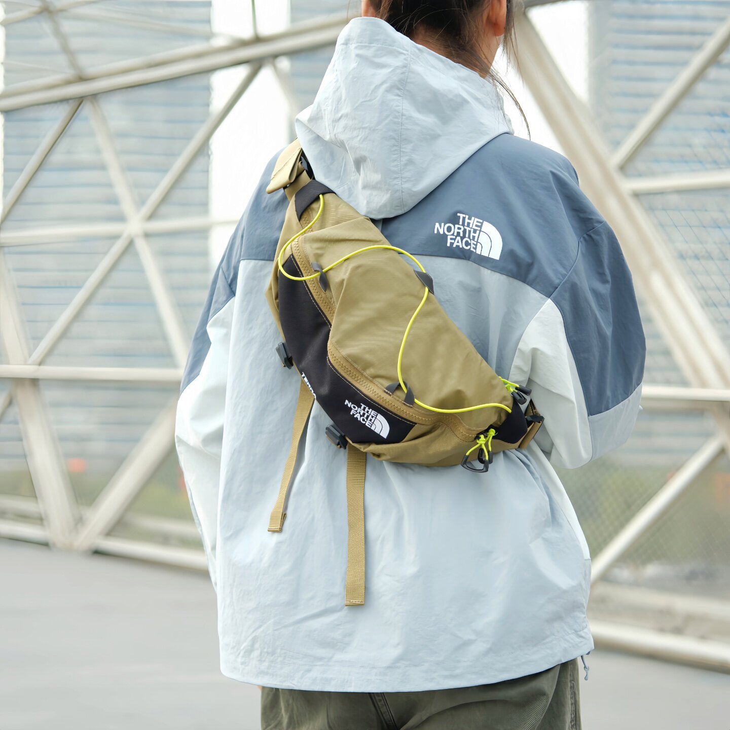 26马年新款TheNorthFace北面腰包男女户外骑行斜挎包便携胸包81EN