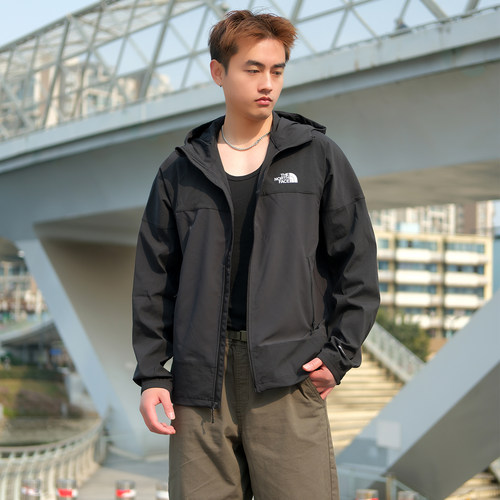 北面男软壳防风防泼水连帽外套