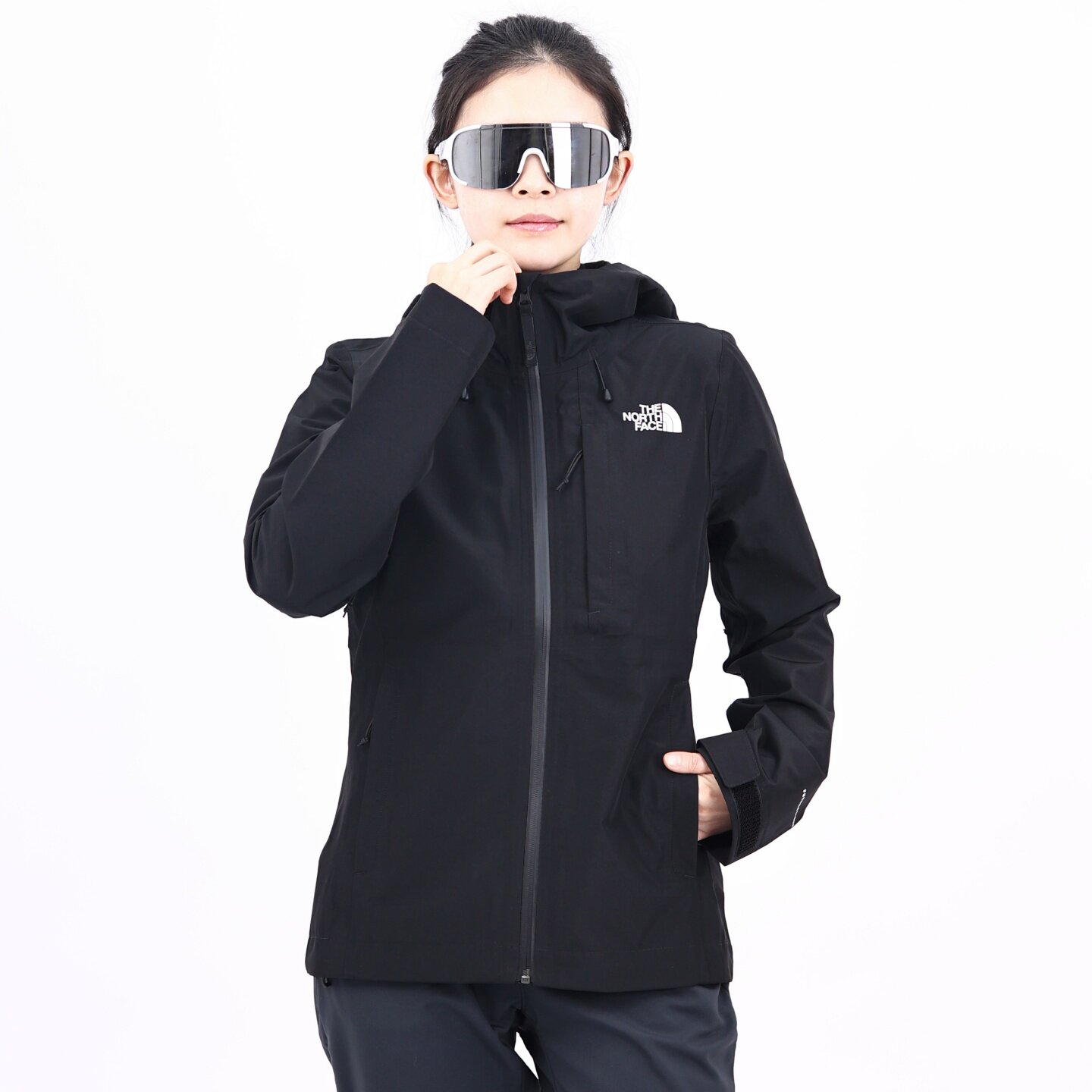 北面冲锋衣女26防水防风硬壳外套