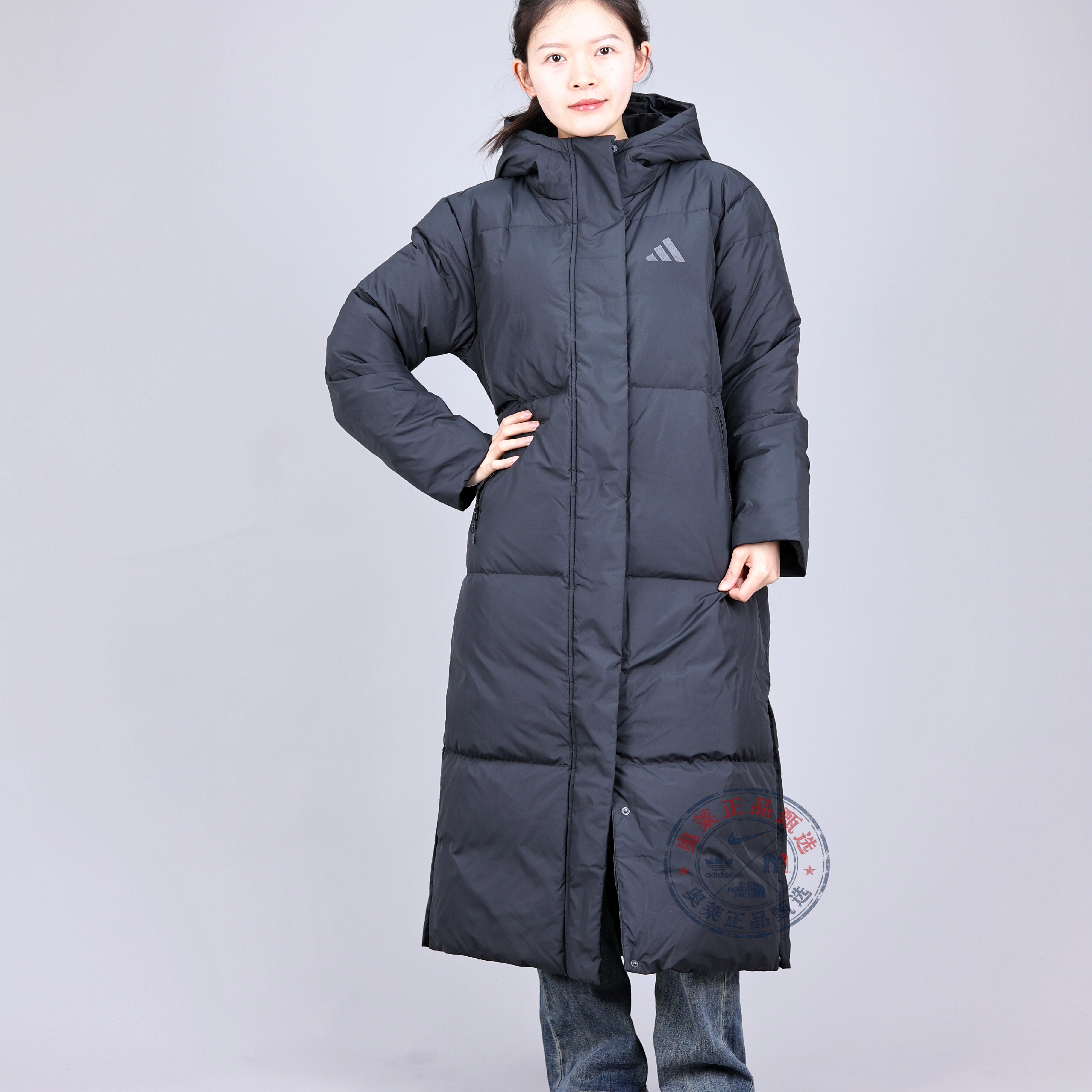 Adidas阿迪达斯25秋冬女子600蓬长款运动羽绒服外套JV6196/JV6197