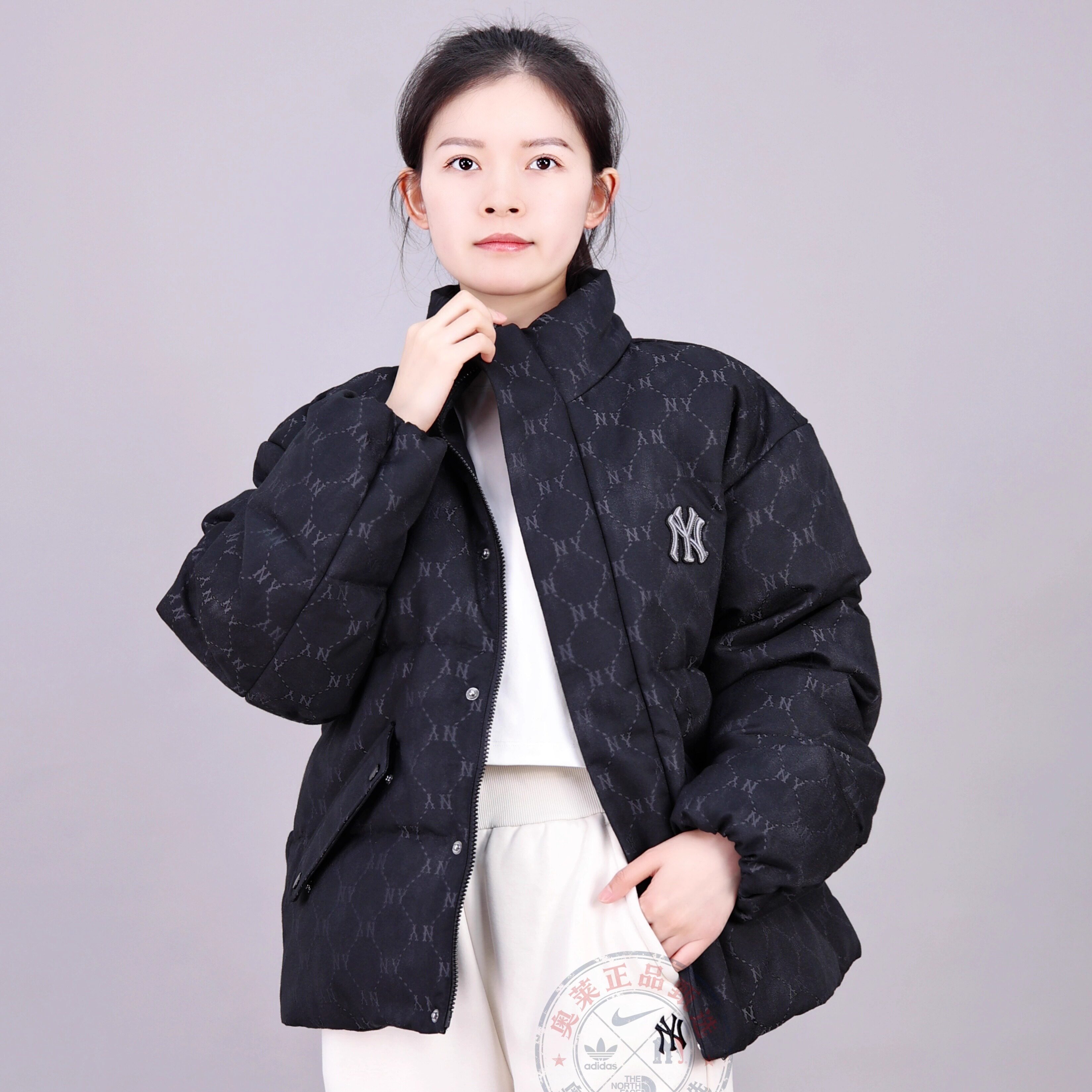 MLB羽绒服男女款25新款暗纹钻石