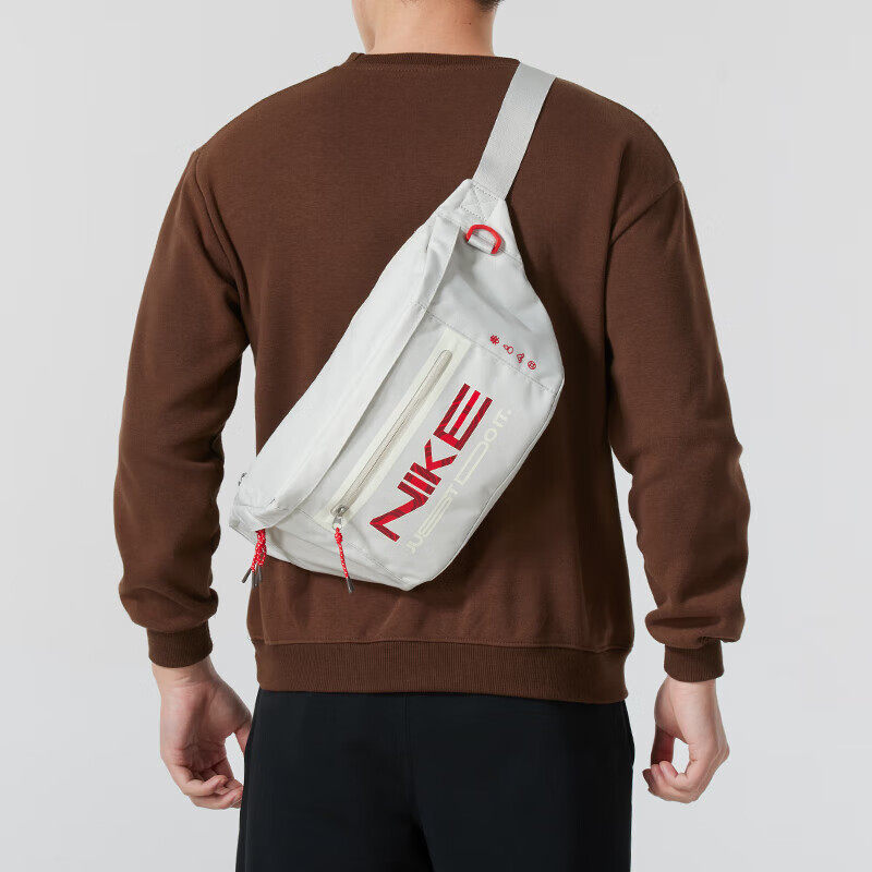 NIKE耐克男女同款时尚百搭出游简约斜挎包单肩包休闲运动包HV6123