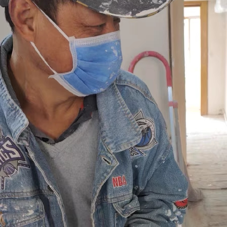 上海清包装修施工队出租房翻新木工泥工涂料水电工旧房屋装修公司