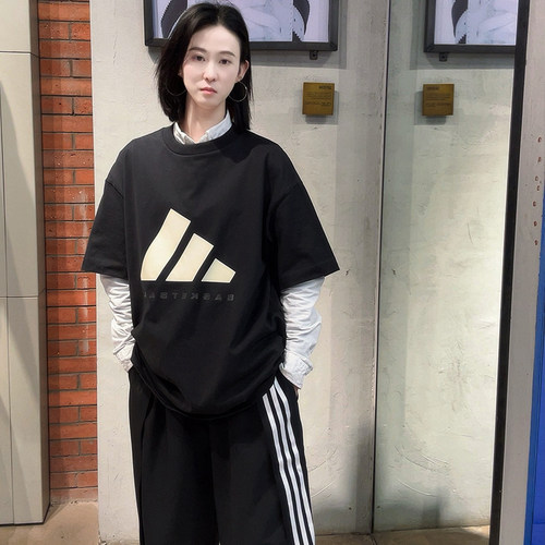 adidas篮球系列新款短袖T恤