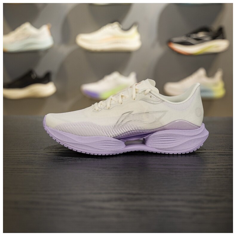 李宁超轻22跑步鞋2025春季新款女子透气耐磨轻质缓震跑鞋ARBV002