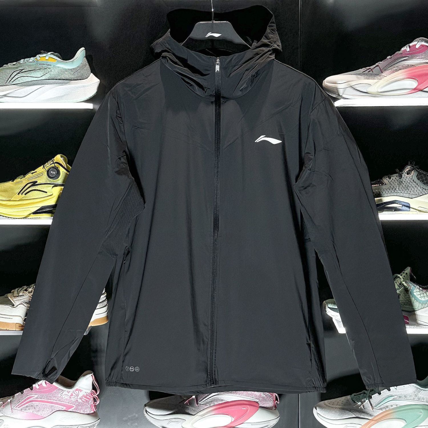 2025年夏季反光運動男子風衣外套