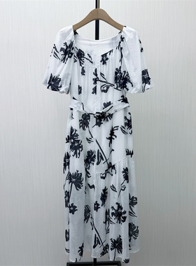 迪●2026夏季新品 法式碎花连衣裙女气质显瘦小清新茶歇裙3063