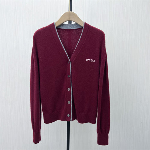 恩●2025冬季新品 绵羊毛针织开衫女气质宽松小个子毛衫上衣293