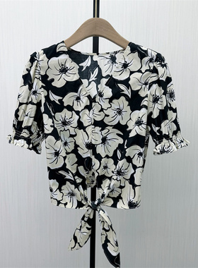 恩●2026夏季新品 法式短袖衬衫女小清新气质碎花别致宽松上衣669