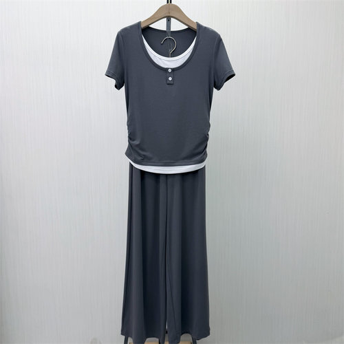 香●2026夏季新品 休闲简约套装女短袖T恤上衣阔腿长裤两件套1364