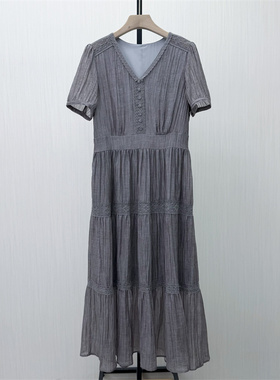 香●2026夏季新品 法式v领连衣裙女气质显瘦小清新a字茶歇裙1454