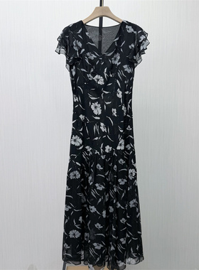 良月●2026夏季新品 雪纺v领连衣裙女法式温柔小清新茶歇裙子9567
