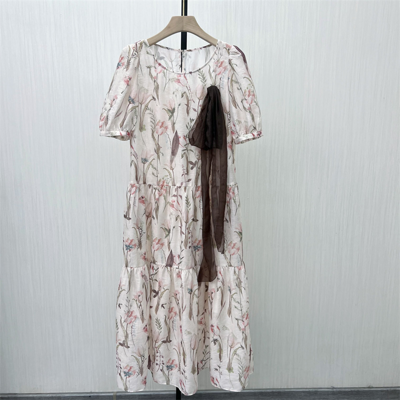 S●2025秋季新品 法式碎花连衣裙女气质淑女别致长裙茶歇裙633