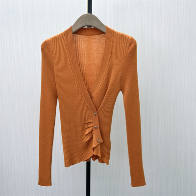 文●2025秋季新品 纯色内搭针织衫女气质修身显瘦打底衫上衣189