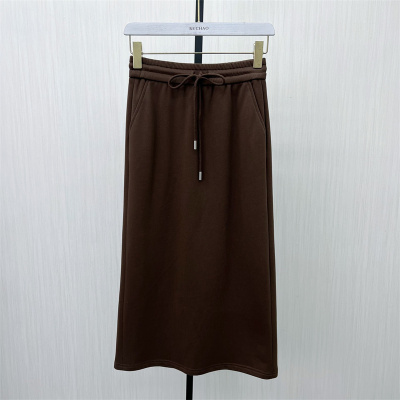 司●2024冬季新品 休闲半身裙女松紧腰显瘦直筒长款百搭卫裙1302