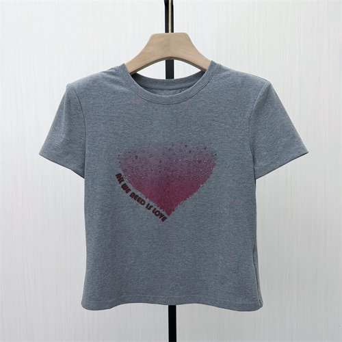 迪●2026夏季新品 印花短袖T恤女正肩修身显瘦休闲打底衫上衣2638