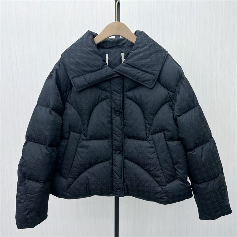 恩●2025冬季新品 短款羽绒服女宽松休闲通勤加厚保暖外套132