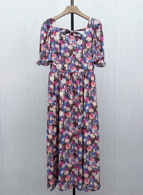 伊●2026夏季新品 法式碎花连衣裙女气质显瘦小清新a字茶歇裙3559