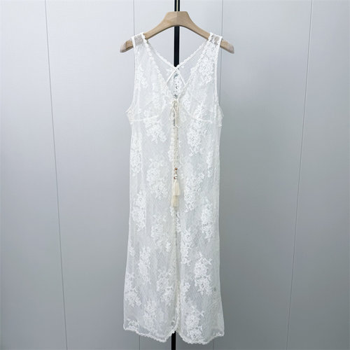 fei●2026秋季新品 长款蕾丝无袖v领马甲女外穿叠搭背心上衣7146