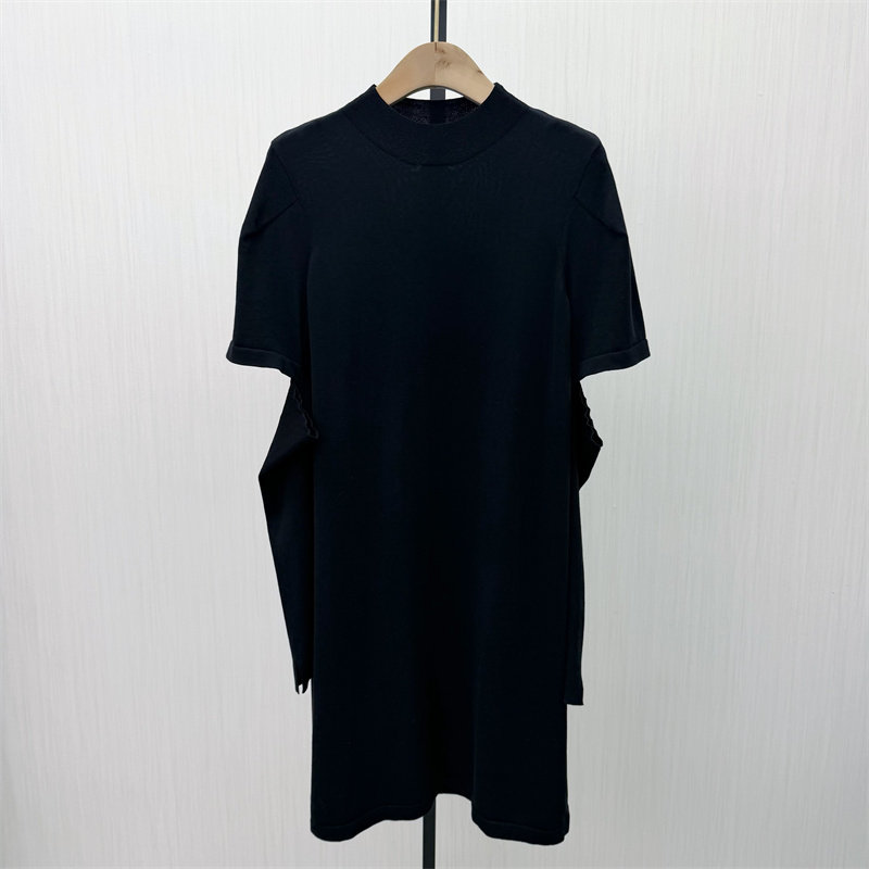 S●2026春季新品 针织连衣裙女高级感气质修身显瘦a字小黑裙199,女装/女士精品,连衣裙,淘宝优惠券,粉丝福利购,淘宝优惠卷