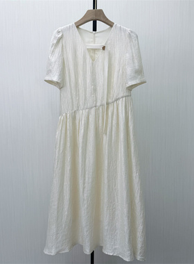 香●2026夏季新品 法式v领连衣裙女气质显瘦小清新a字茶歇裙2221