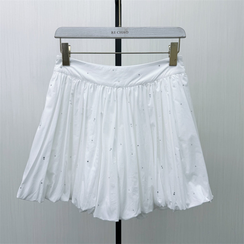 芭●2026夏季新品 花苞阔腿裤女宽松休闲南瓜裤蓬蓬灯笼短裤1006