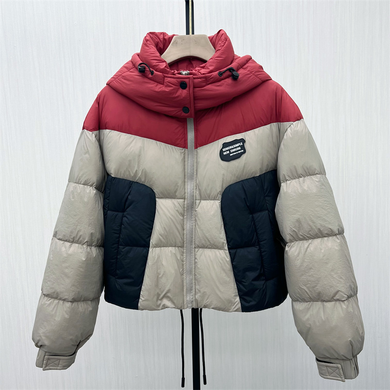 恩●2025冬季新品 短款羽绒服女宽松连帽面包服加厚保暖外套863