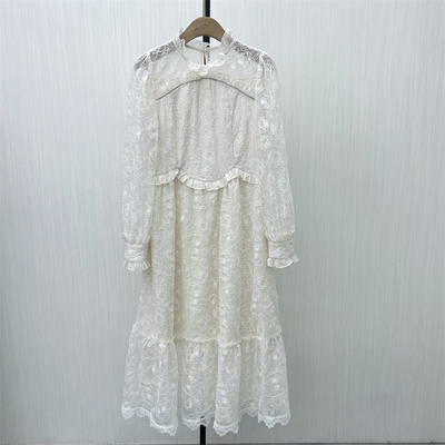 芭●2025秋季新品 法式蕾丝长袖连衣裙女气质温柔小清新长裙7004