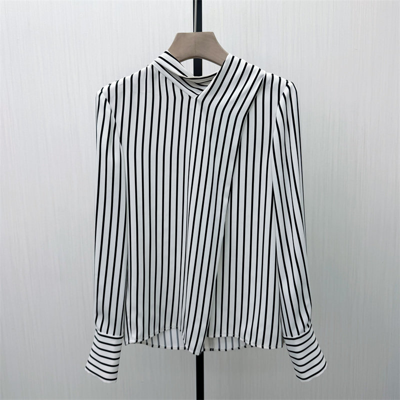 迪●2026春季新品 法式条纹衬衫女气质宽松百搭打底长袖上衣6526