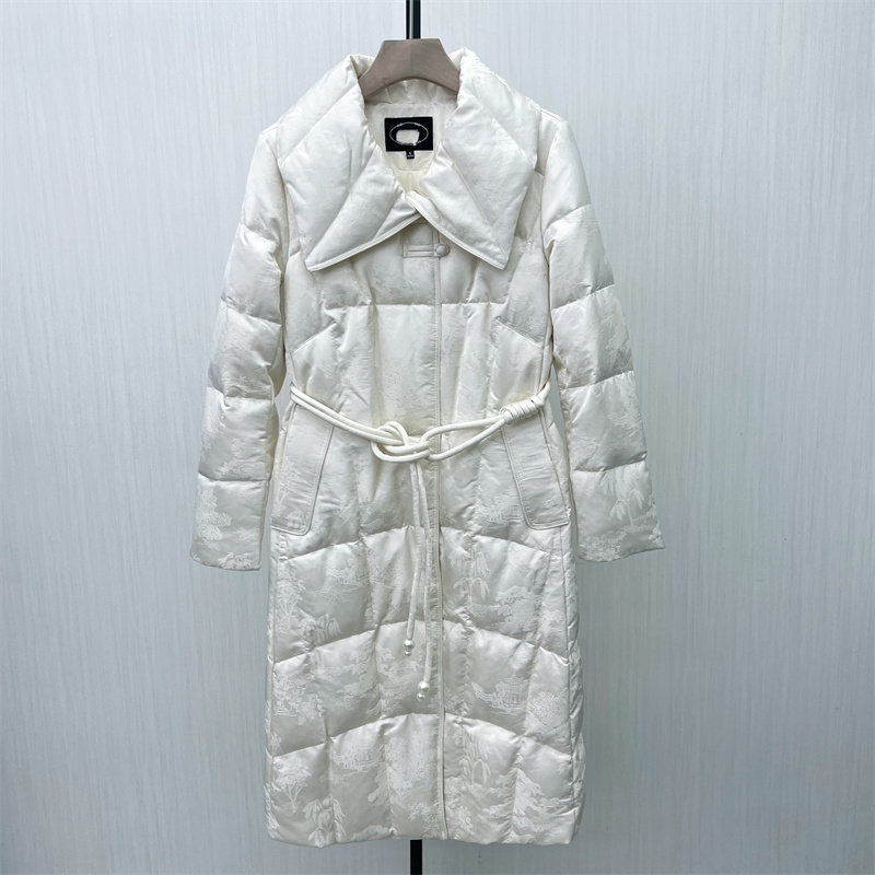 良月●2025冬季新品 长款鹅绒服女时尚休闲百搭宽松保暖外套8135