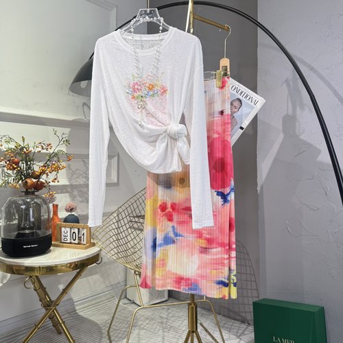 法式油画压褶半身裙+花朵印花防晒T恤两件套女夏温柔风松弛感套装