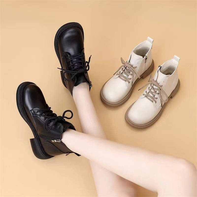 真皮马丁靴女平底2025秋冬季新款软底复古棕色小短靴圆头春秋