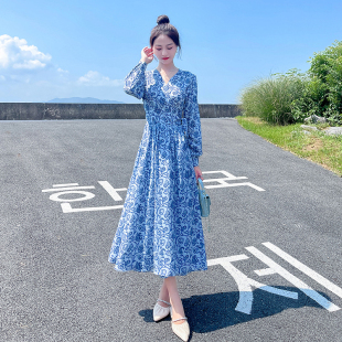 波西米亚名媛大玫瑰V领连衣裙子女2026春秋季 仙女长裙子 茶歇法式