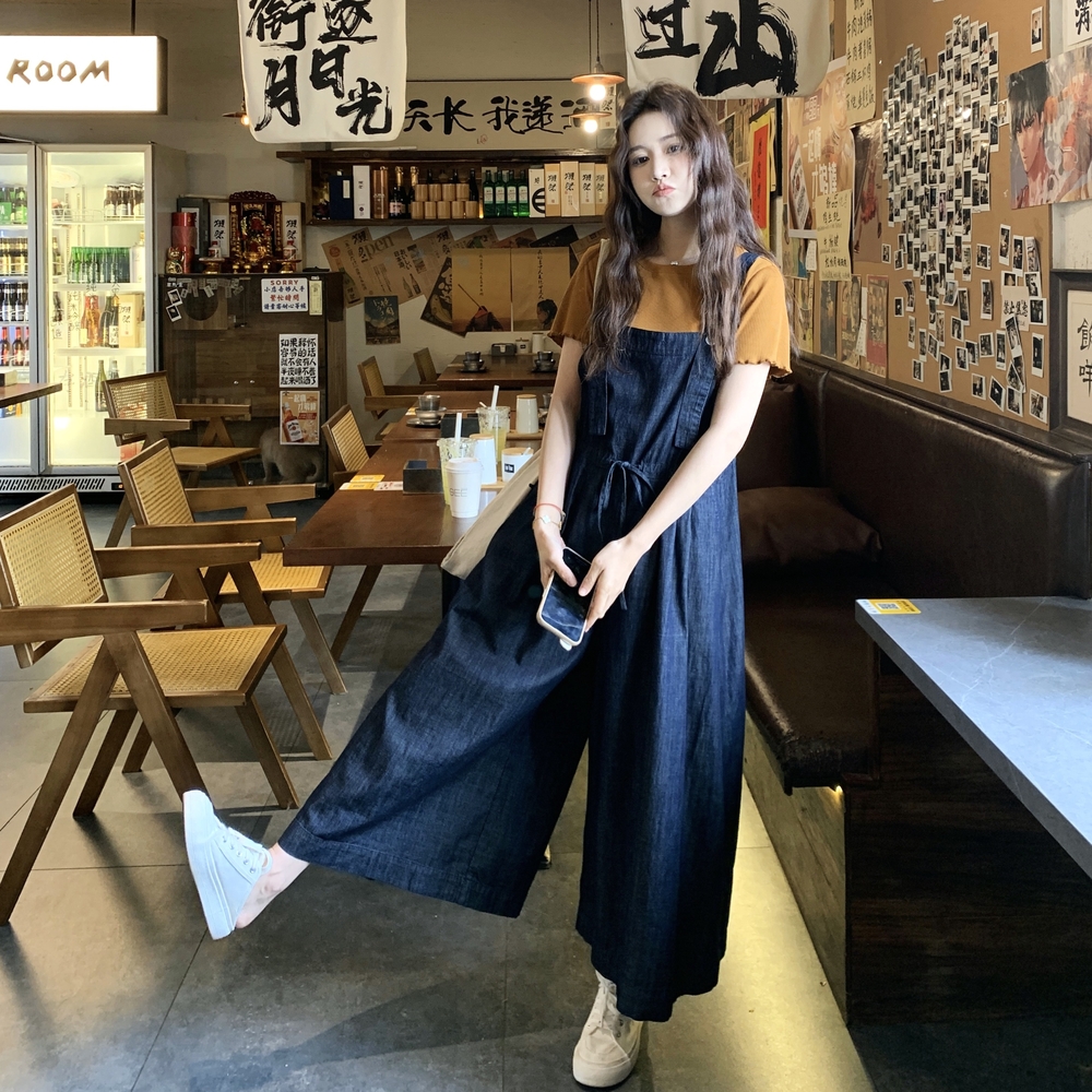 减龄T恤牛仔背带裤套装女夏2025新款今年流行爆款慵懒韩系两件套，女装牛仔裤，乔安迪