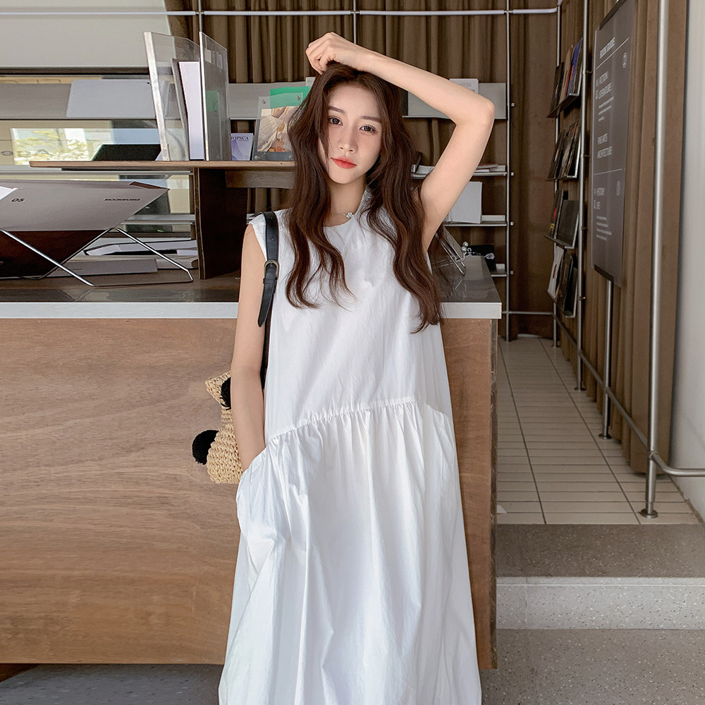 白色无袖背心连衣裙女2025夏季新款法式温柔风宽松减龄超好看长裙,女装连衣裙,乔安迪