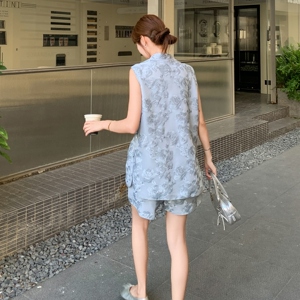 新中式国风套装女浅蓝色2025夏季新款盘扣无袖上衣休闲短裤两件套图片