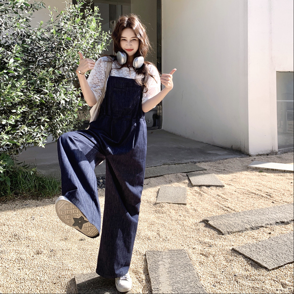 韩系甜酷风牛仔背带裤套装女夏2025新款超好看内搭蕾丝T恤两件套,女装套装/套裙,乔安迪