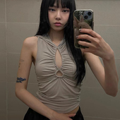 露脐背心夏季 gagaopt纯欲风镂空连帽无袖 上衣女褶皱收腰显瘦短款