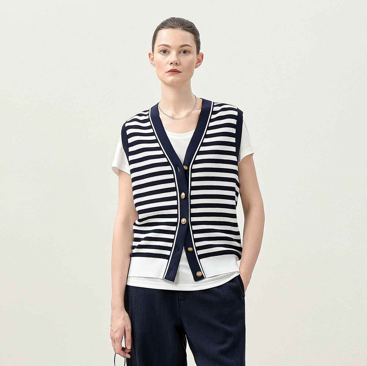 *WZK06161 WISICA认证西印度群岛海岛棉提花条纹针织V领开衫马甲