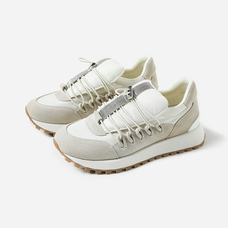 *EY07026 茉莉雅集 B*C云朵填充鞋舌珠链袢牛猄休闲运动鞋女