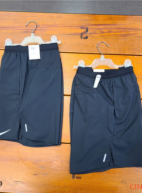 速干Nike男子5分Dri-Fit短裤